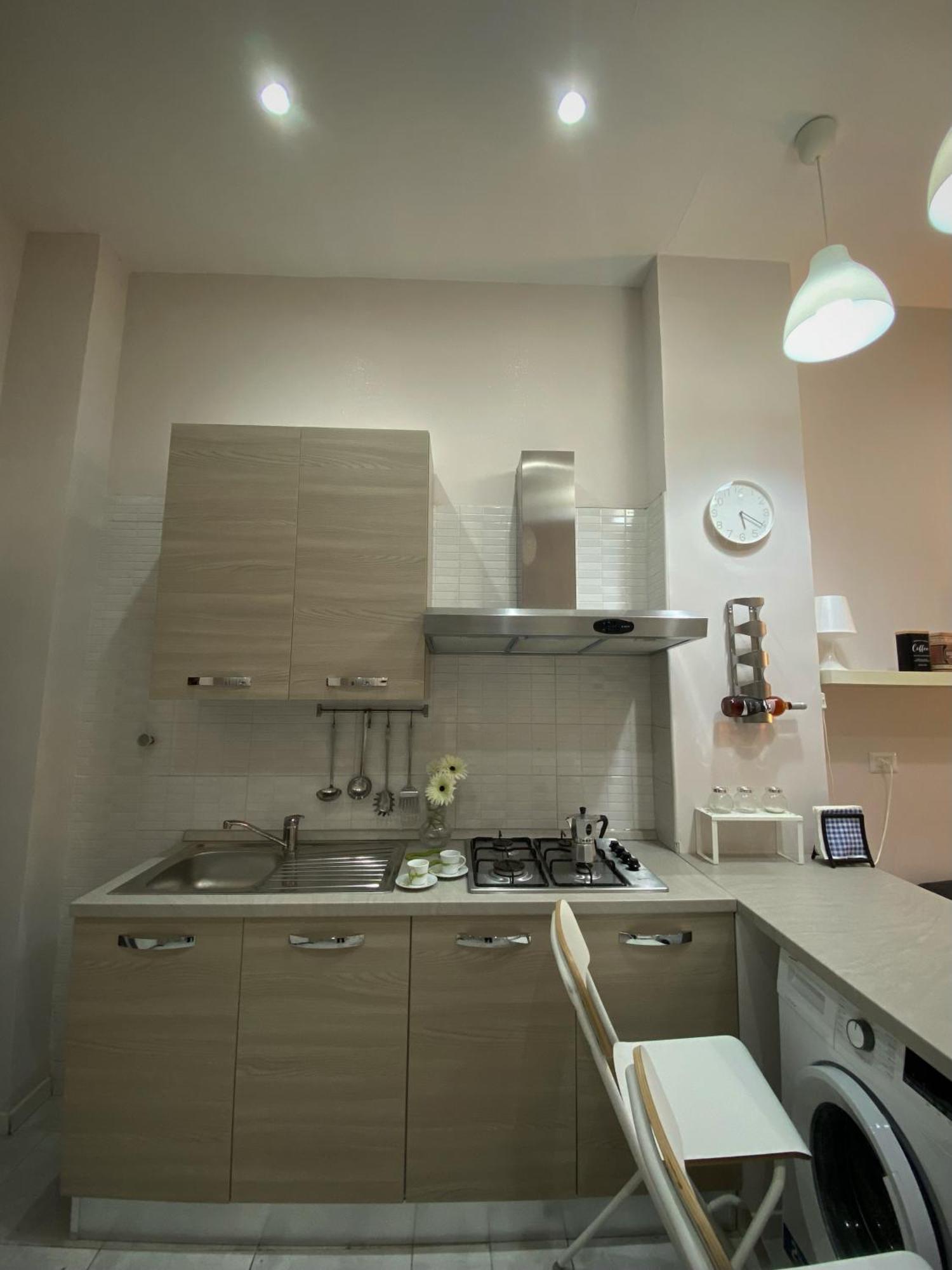 شقة La Casa Al Centro " Vicino Al Centro Storico Di Napoli" المظهر الخارجي الصورة
