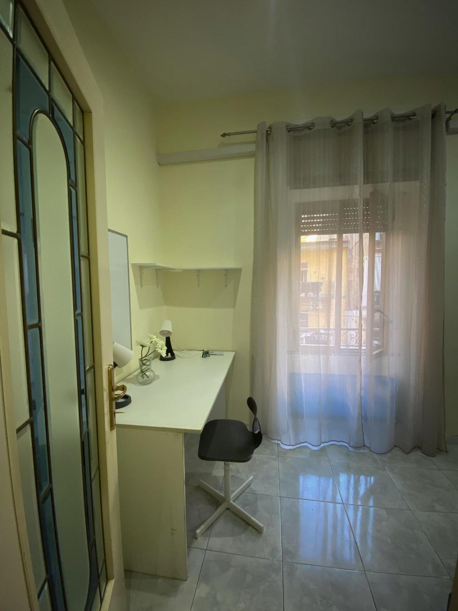 شقة La Casa Al Centro " Vicino Al Centro Storico Di Napoli" المظهر الخارجي الصورة