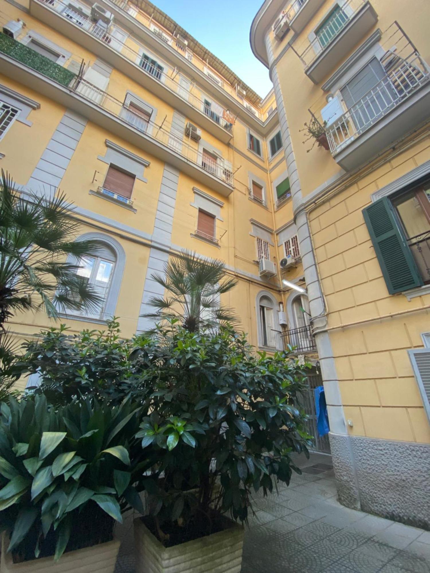 شقة La Casa Al Centro " Vicino Al Centro Storico Di Napoli" المظهر الخارجي الصورة